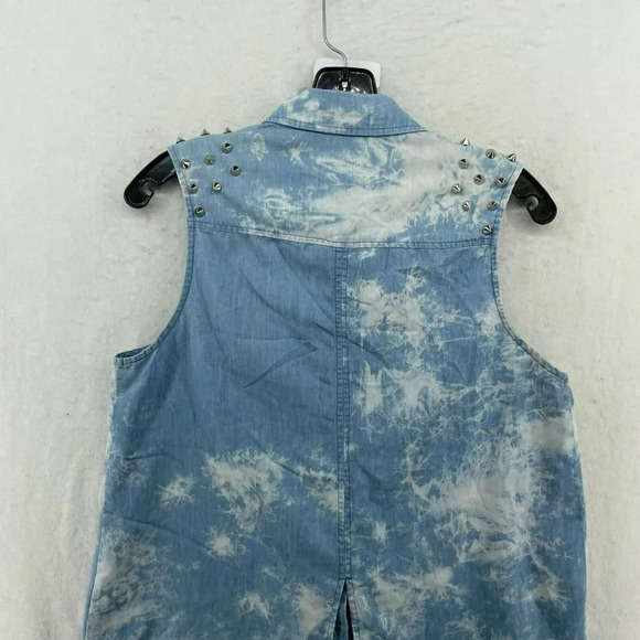 ASTR Tank Womens S Blue Bleach Detail Spikes Studs Split Back Hi-Low Soft Denim - Picture 7 of 11